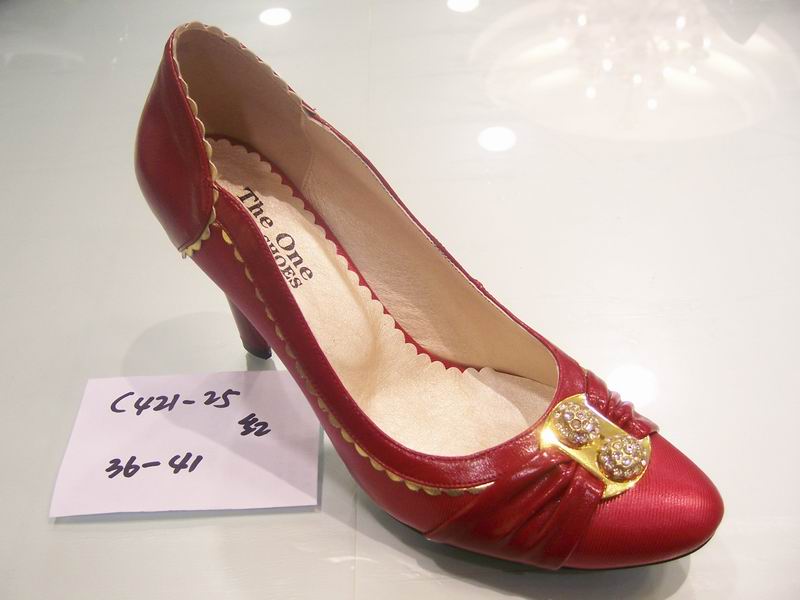 C421-25 RED