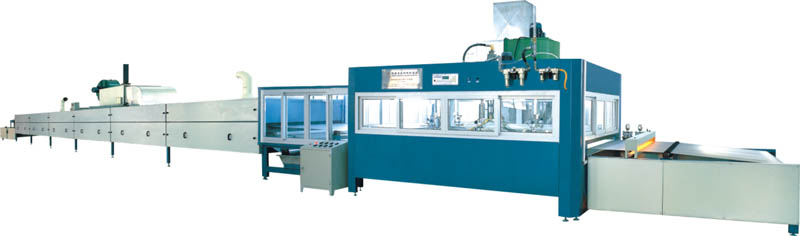 Turning round type full-automatic spraying desiccator 