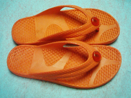 PU slipper (light quality) 002