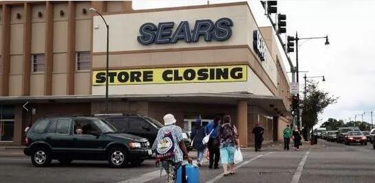 Sears, a famous American retailer, applied for bankruptcy. It seems like a dream for 125 years!