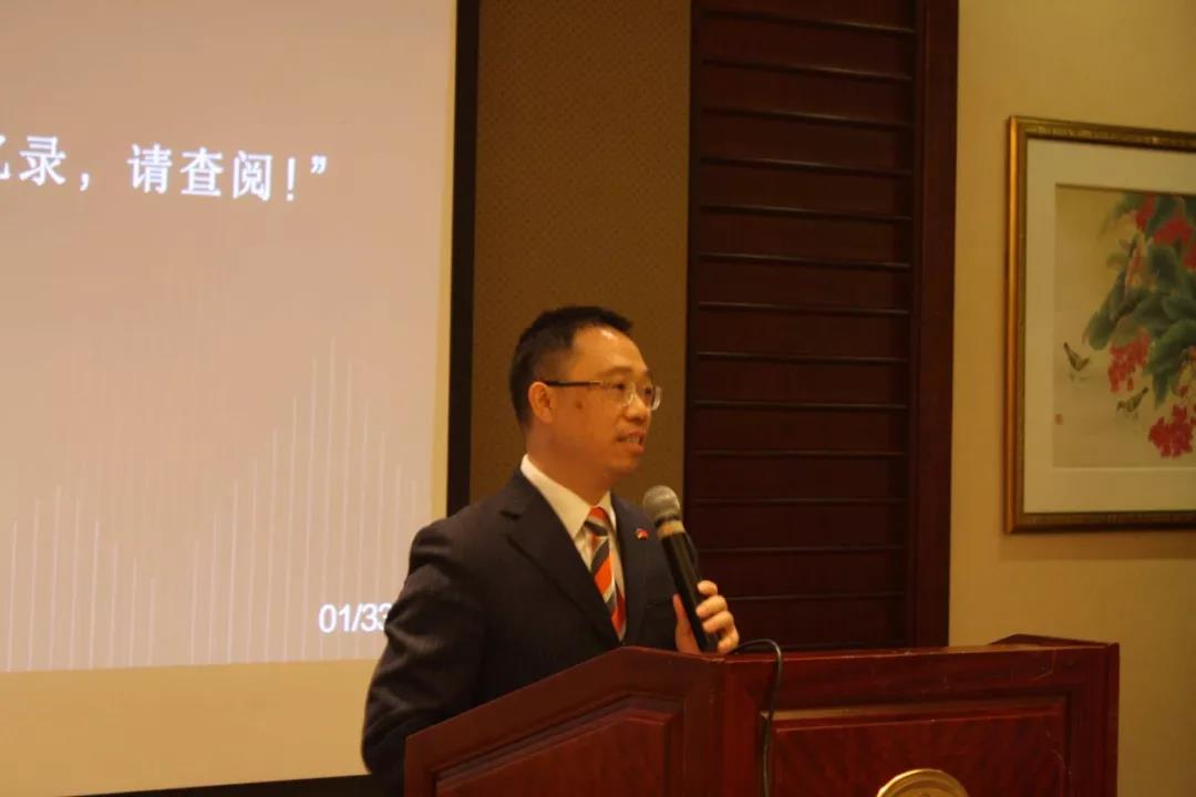 皮革切割机,切割机,鞋楦机 皮革切割机,切割机,鞋楦机