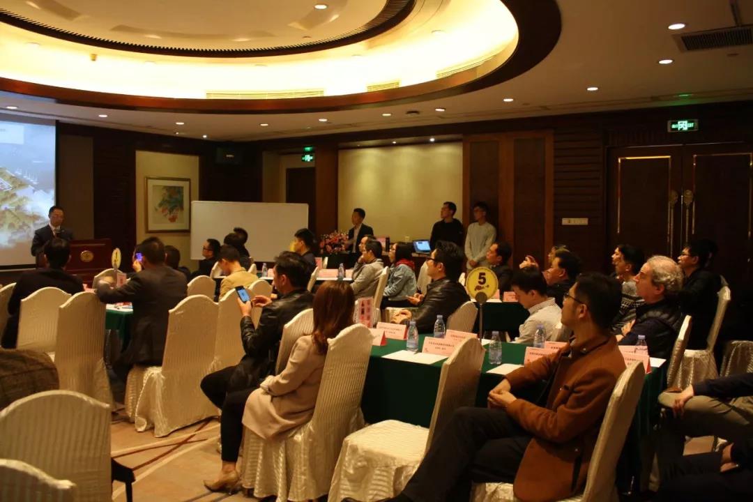 皮革切割机,切割机,鞋楦机 皮革切割机,切割机,鞋楦机