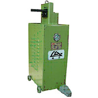 Hydraulic shear machine