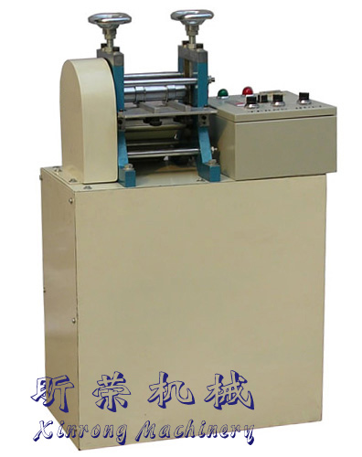 XR-02 Leather belt embossing machine (warming)