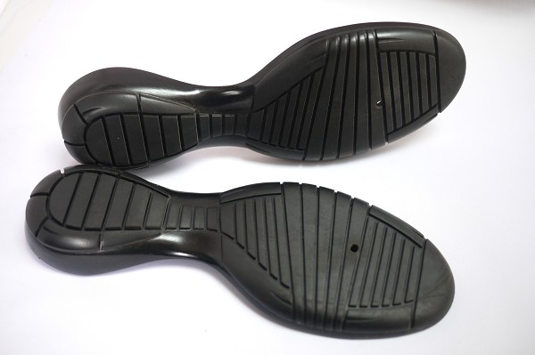 TPR outsole(82)