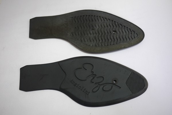 TPR outsole(52)