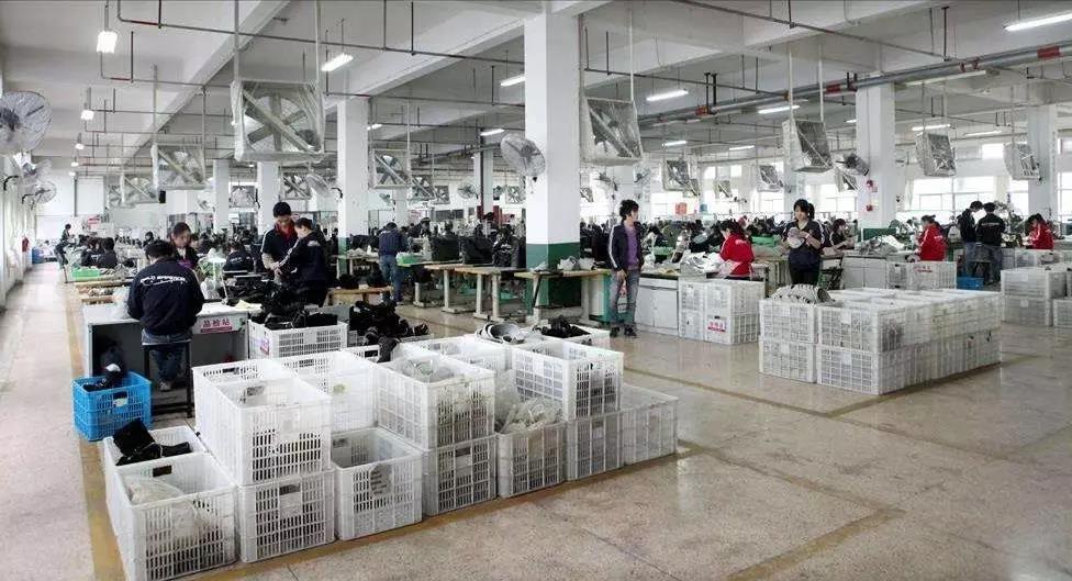 Wenzhou shoe factory changes machines, and the effect is shown in the shadow
