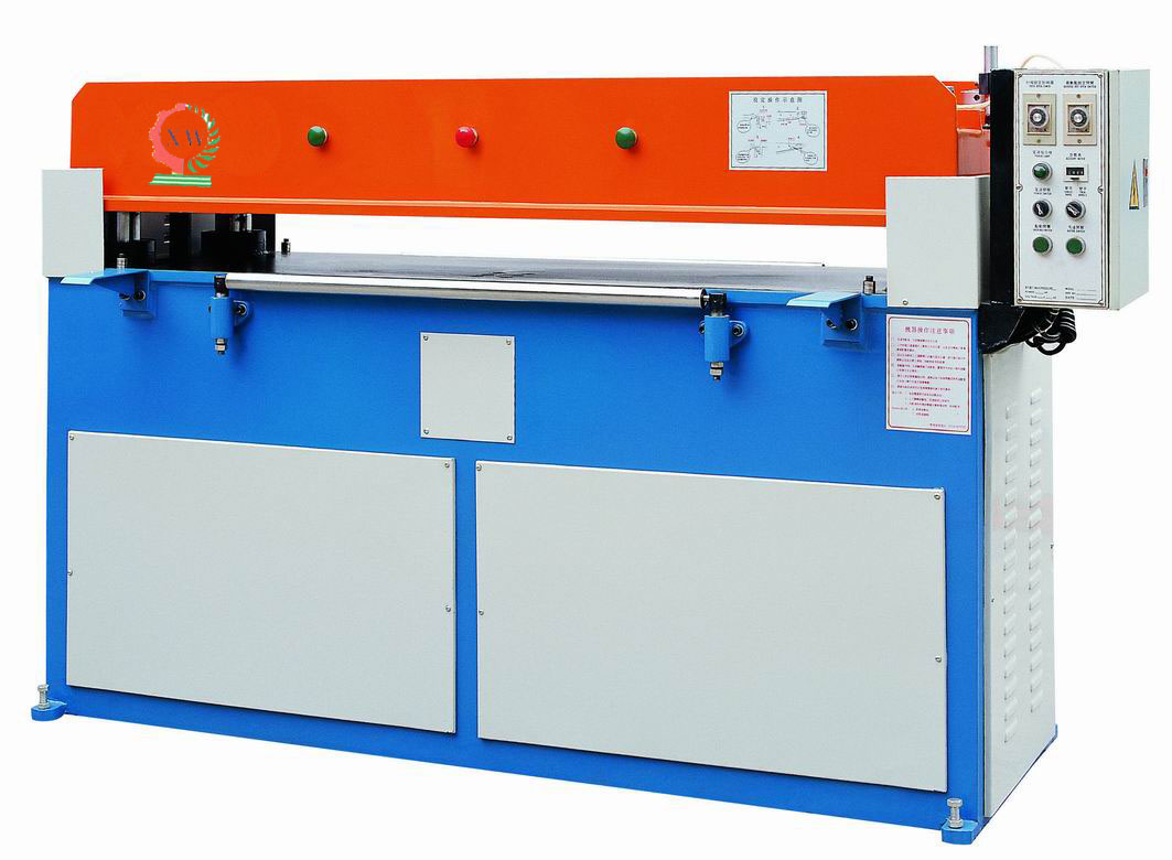 XW-625 35 T four pillar type hydraulic cutting machine 