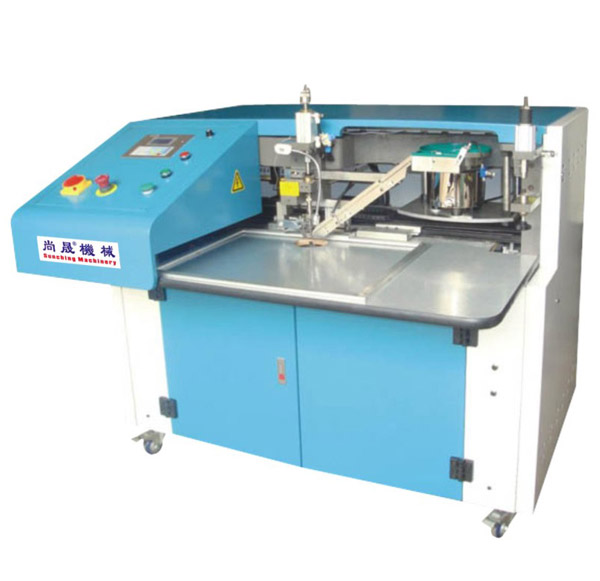 The computer automatically button nailing machine SC-998-1 