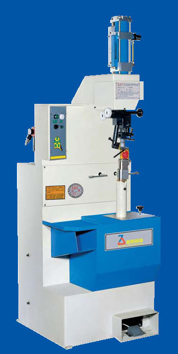 Automatic heel nailing machine R-583B