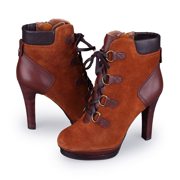 Women shorter boot  004