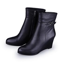 Women shorter boot  002