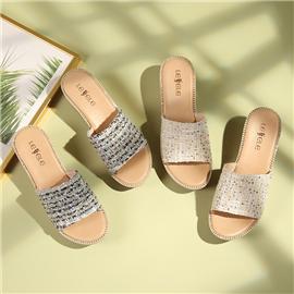 LESELE|Thick-soled flip-flops with wedges | MB9270
