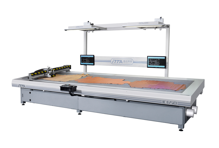 IC650 CNC vibratory knife leather cutting machine
