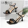 LESELE|莱思丽2022夏季新款时尚星星装饰舒适凉鞋LB3662