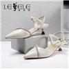 LESELE|萊思麗2022夏季新款優雅珍珠鏈時尚高跟女式涼鞋 LE7817