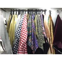 进口沙丁、超细纤维、提花布、印花布、刺绣、棉麻布、钢布、ＴPU、激光电镀材料及其他适用于鞋子图片