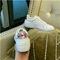  『Givenchy』纪梵希（情侣款）小白鞋 图片