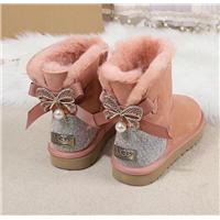 ????UGG  2018冬季新款女士迷你短筒系列雪地靴????澳洲原单正品代购货源??选用原厂羊蘑砂皮毛一体.顶级品质釆用南非高端七彩钻搭配金属五图片