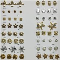 厂家批发  塑胶面+铁钉  款式多样图片