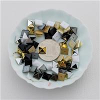 厂家直销金字塔钉 形塑胶面铁底钉 服装箱包皮具配件 8mm图片